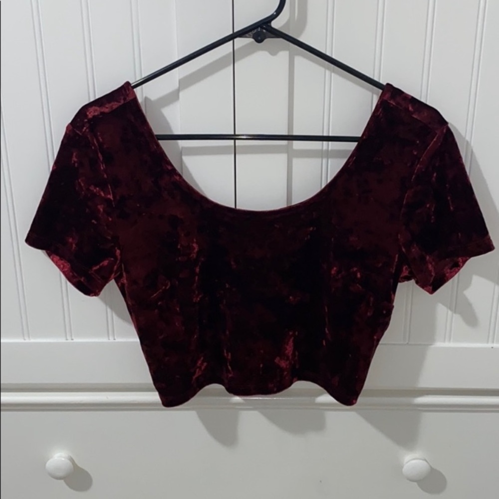 •Forever 21 Velvet Deep Burgundy/Red Crop Top
